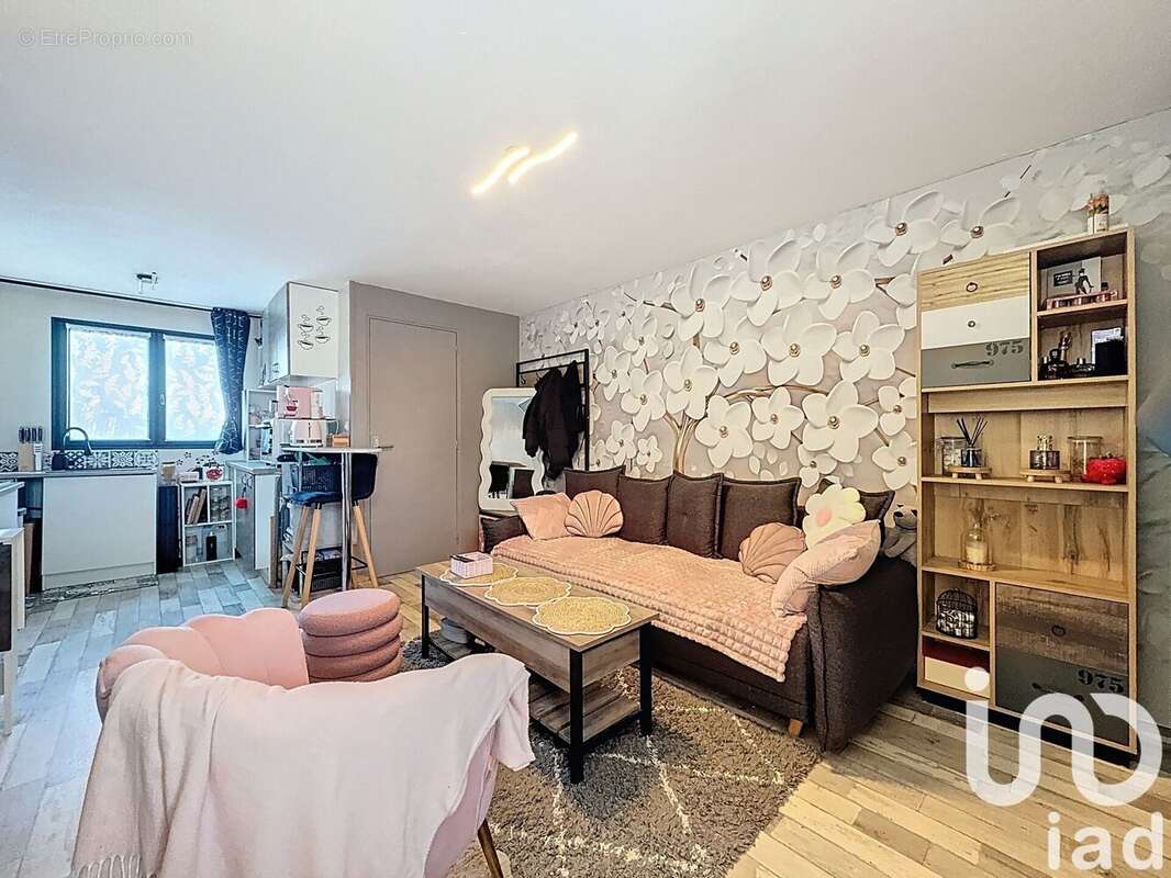 Photo 2 - Appartement à VAUGRIGNEUSE