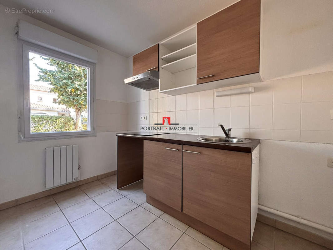 Appartement à SAINT-MARTIN-LACAUSSADE