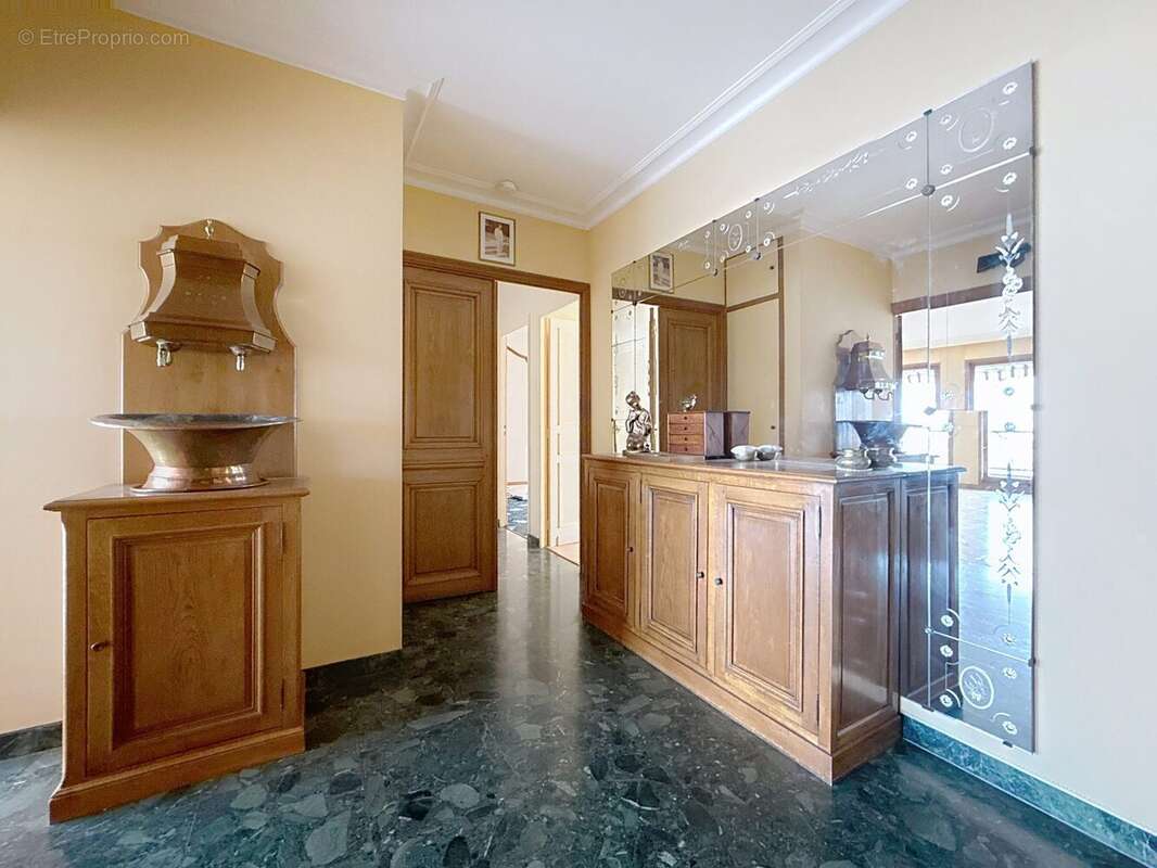 Appartement à CHENNEVIERES-SUR-MARNE