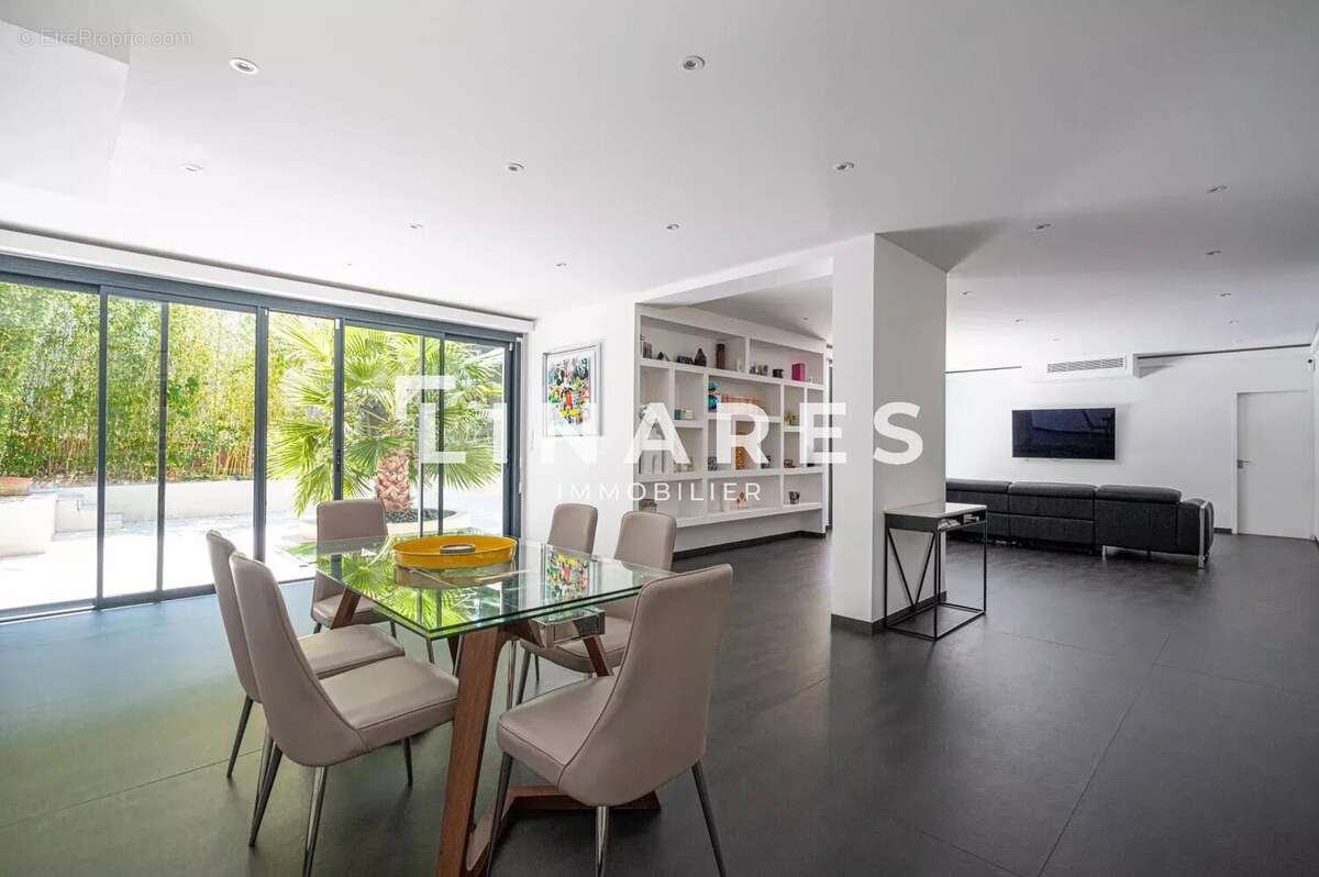 Maison à MARSEILLE-8E