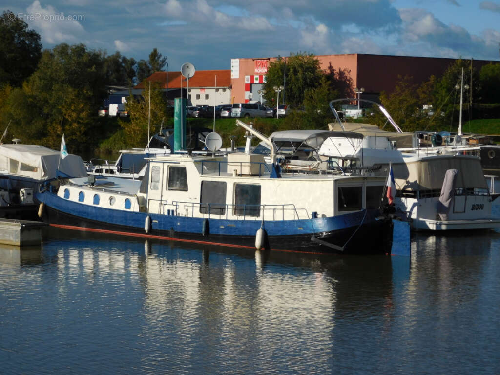 Maison à PONT-DE-VAUX