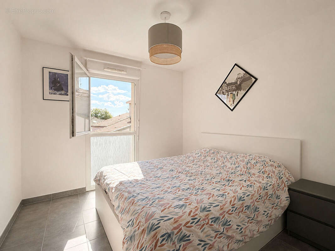 Appartement T3 - parking et cellier - photo 5