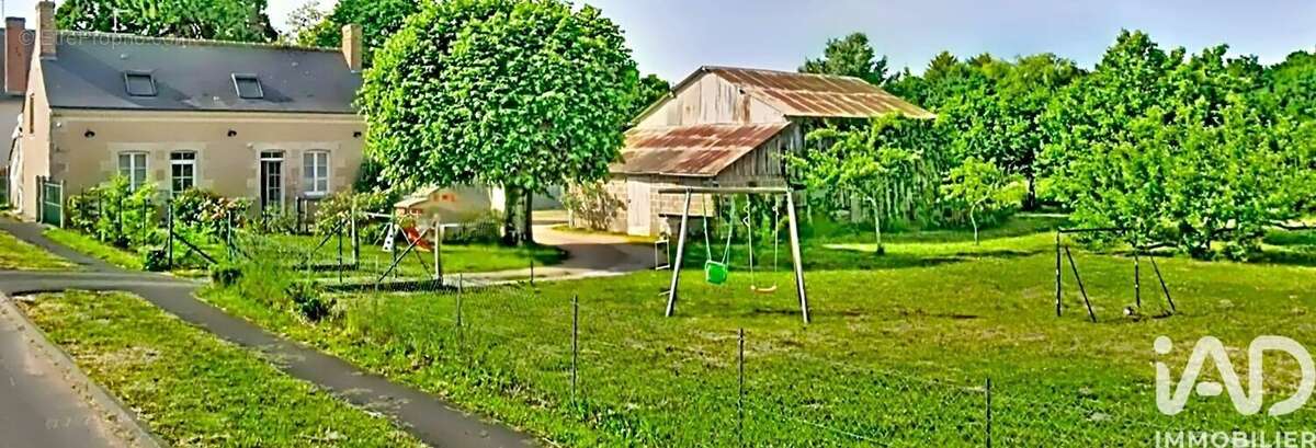 Photo 2 - Maison à AMBILLOU