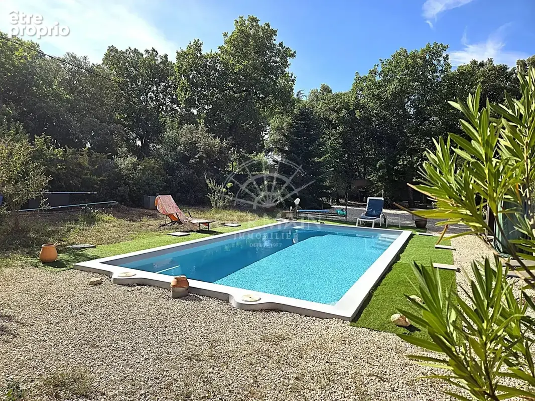 Mazan à vendre en Exclusivité maison de plain pied avec piscine sur un terrain de plus de 2600m² - photo 18