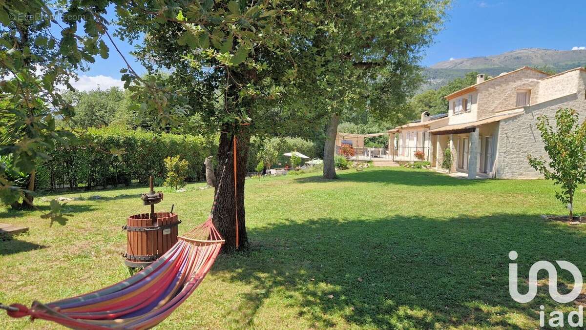 Photo 3 - Maison à TOURRETTES-SUR-LOUP