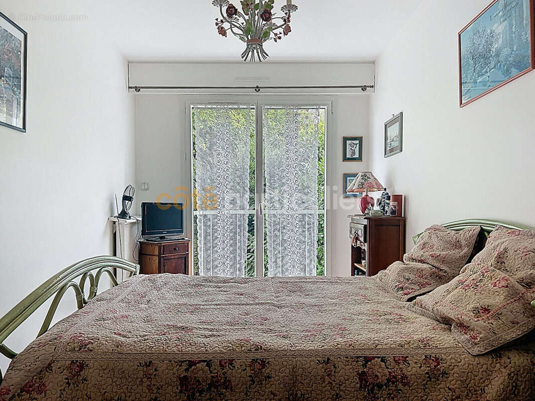 Appartement à SAINT-MAUR-DES-FOSSES