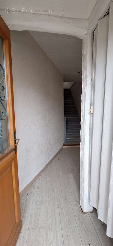 Maison à VILLENEUVE-L'ARCHEVEQUE