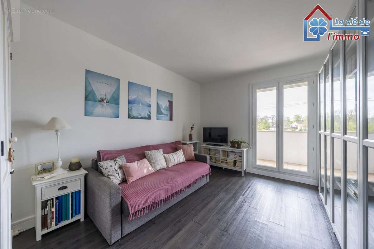 Appartement à PRINGY