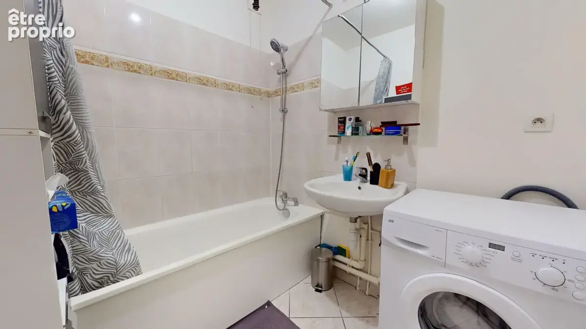 Livry Gargan Appartement  3 pièces 64.68 m2 - photo 8