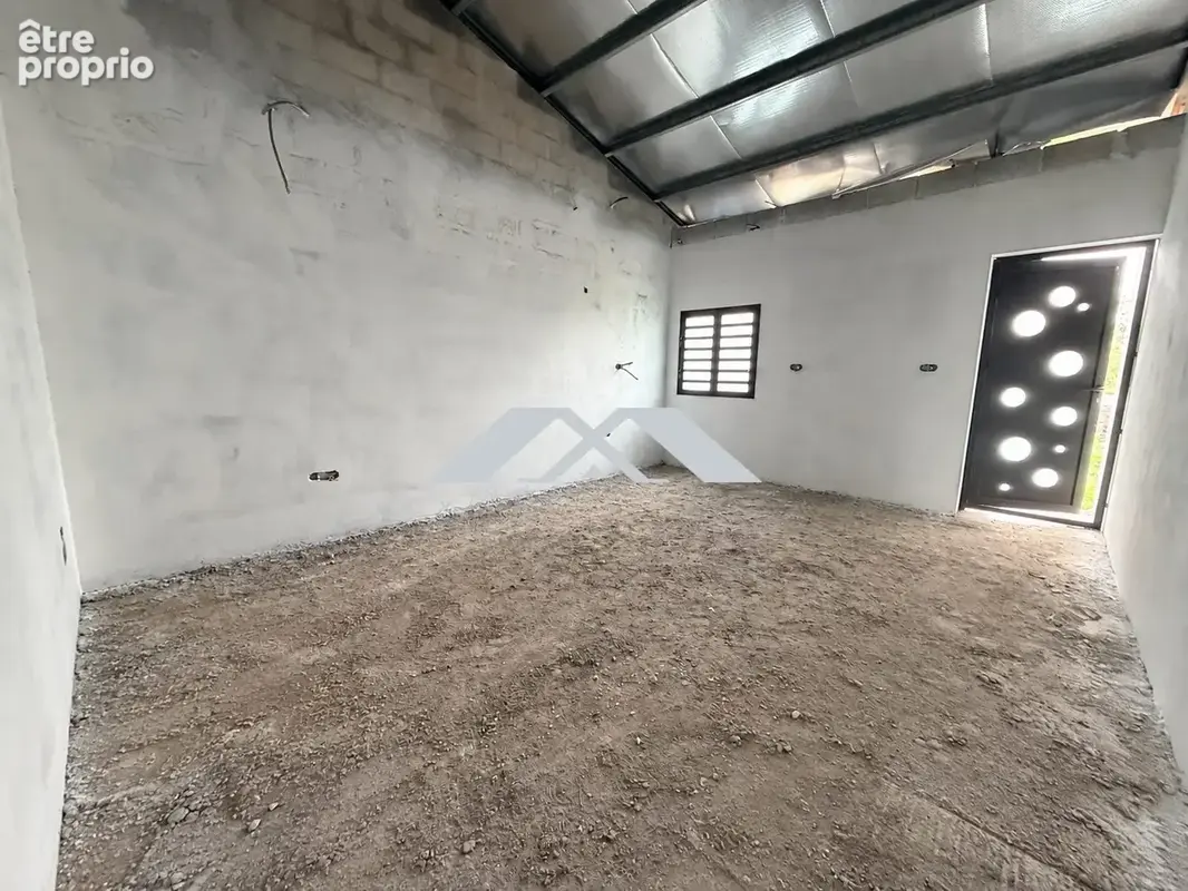 Appartement 130 m² à vendre à La Plaine-Des-Palmistes (97431) - photo 4