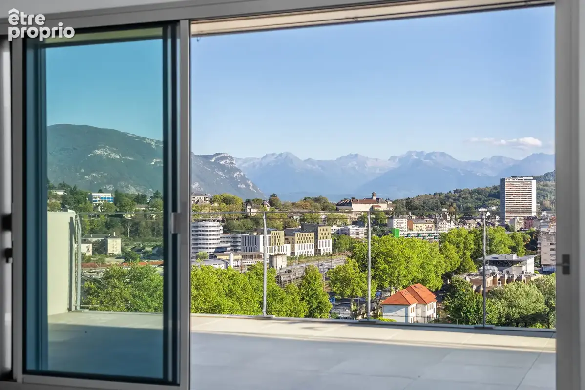 Chambéry - Penthouse d'exception en attique - 140m2 - Rooftop panoramique de 185 m2 - 3 garages - photo 7