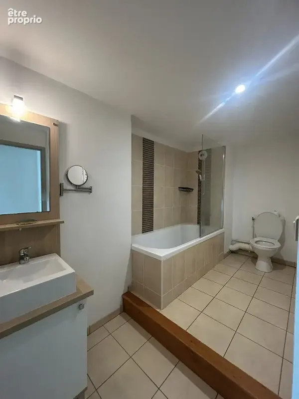 Appartement 3 pièces 53 m² à vendre à Saintes (17100) - photo 5