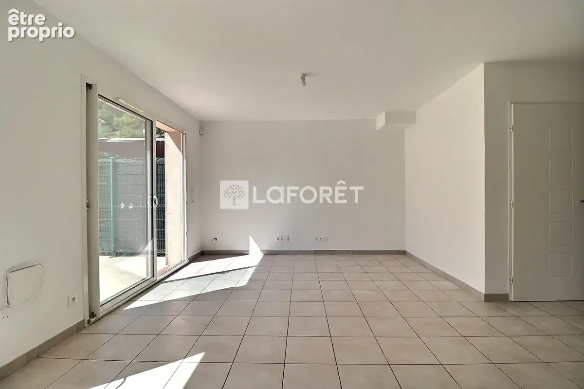 Maison Cuers 4 pièce(s) 85 m2 - photo 4