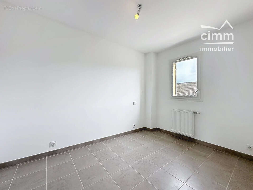 Maison 80 m² à Le Thor  - photo 7