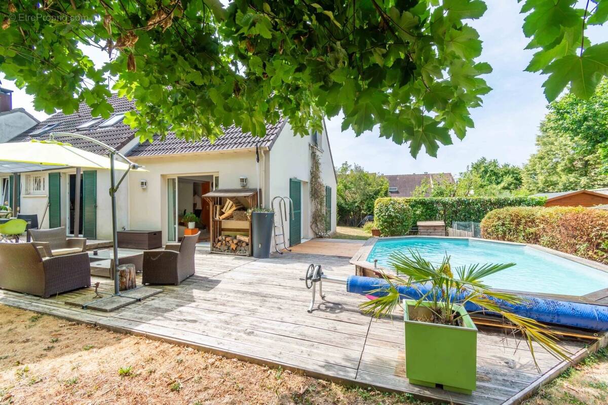 Maison 145 m² à Margency  - photo 1