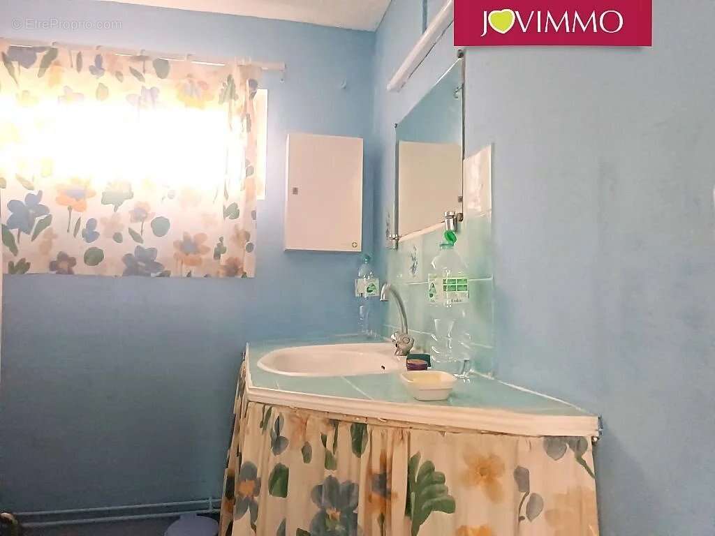 Maison à BRUERE-ALLICHAMPS