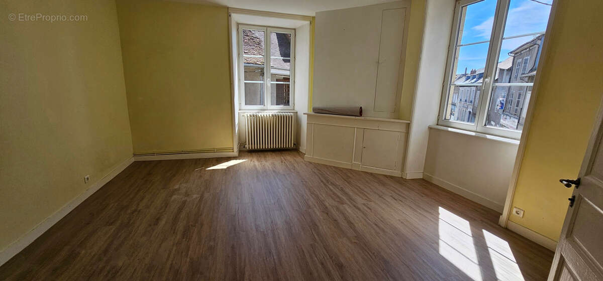 Bâtisse de charme avec 2 logements indépendants - photo 6
