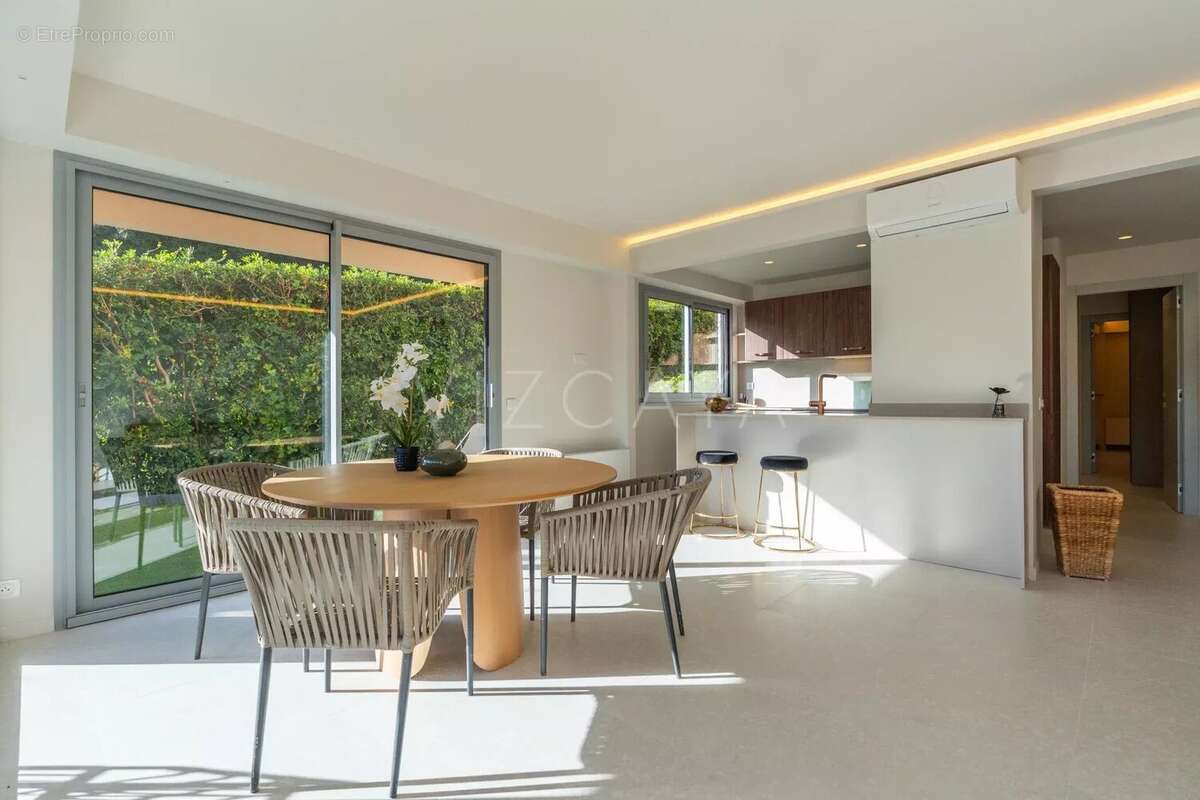 Appartement à VILLEFRANCHE-SUR-MER