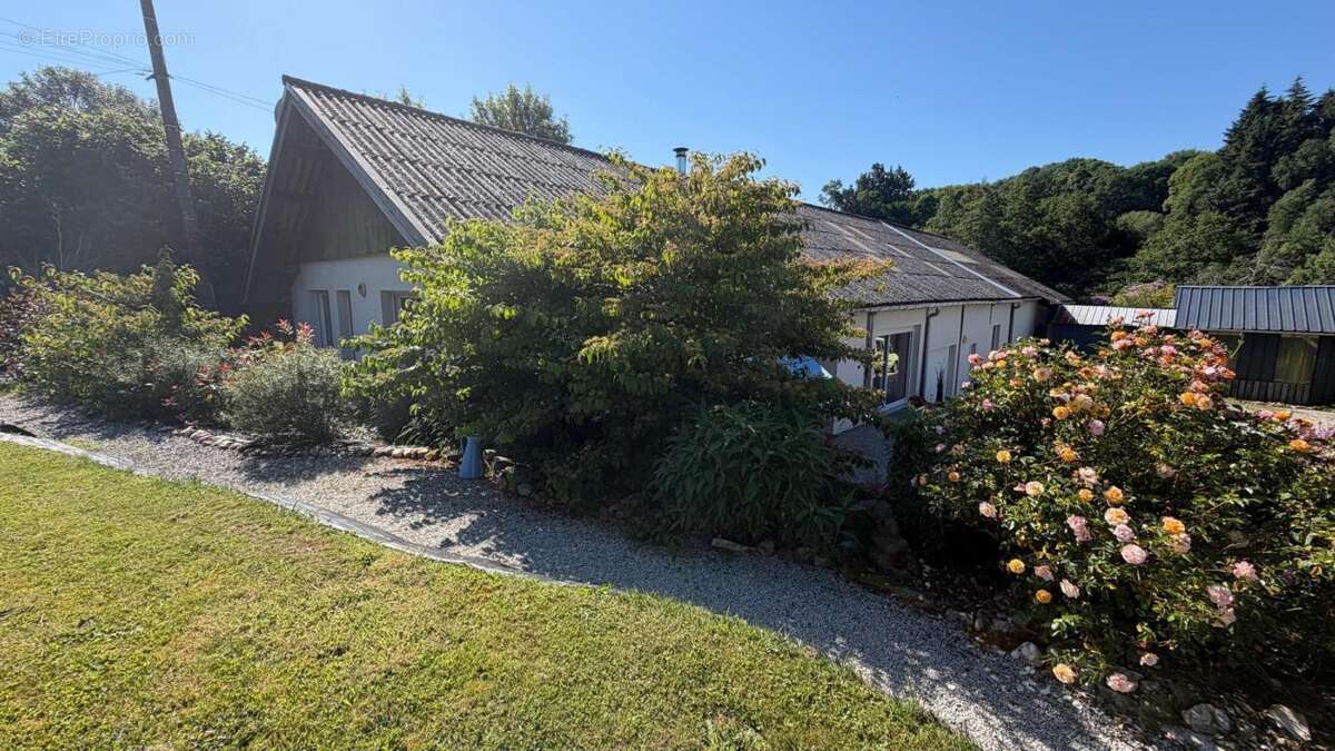 Maison de 2018  proche de PONTIVY avec très grand garage idéale artisan - photo 3