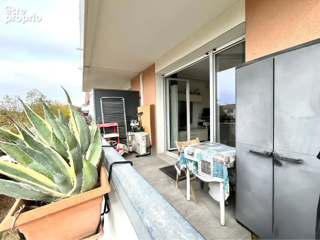 ROQUES / T3 avec Terrasse et 3 parkings - photo 1