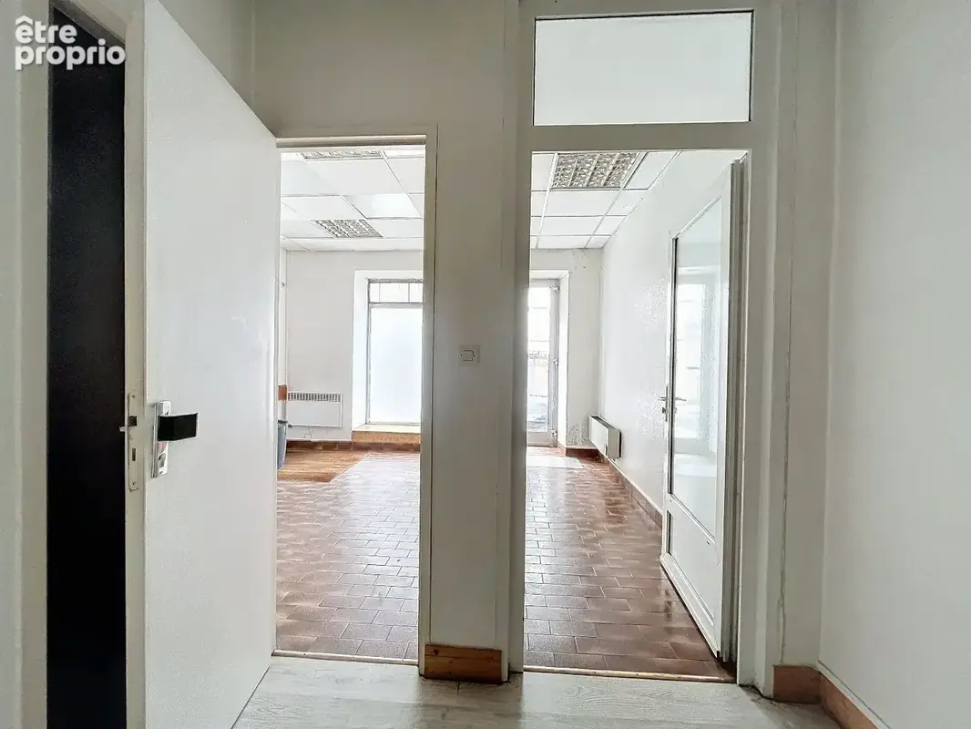 Appartement 83 m² à Saint-Pons-De-Thomieres  - photo 4
