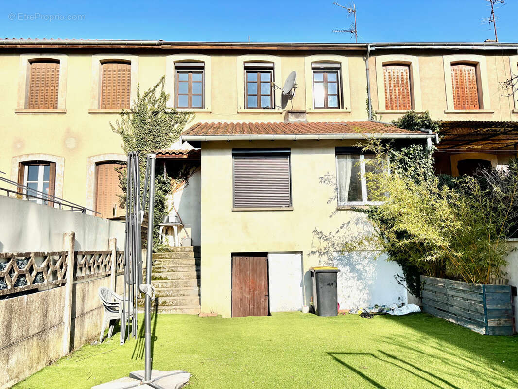 Maison à L&#039;ARBRESLE