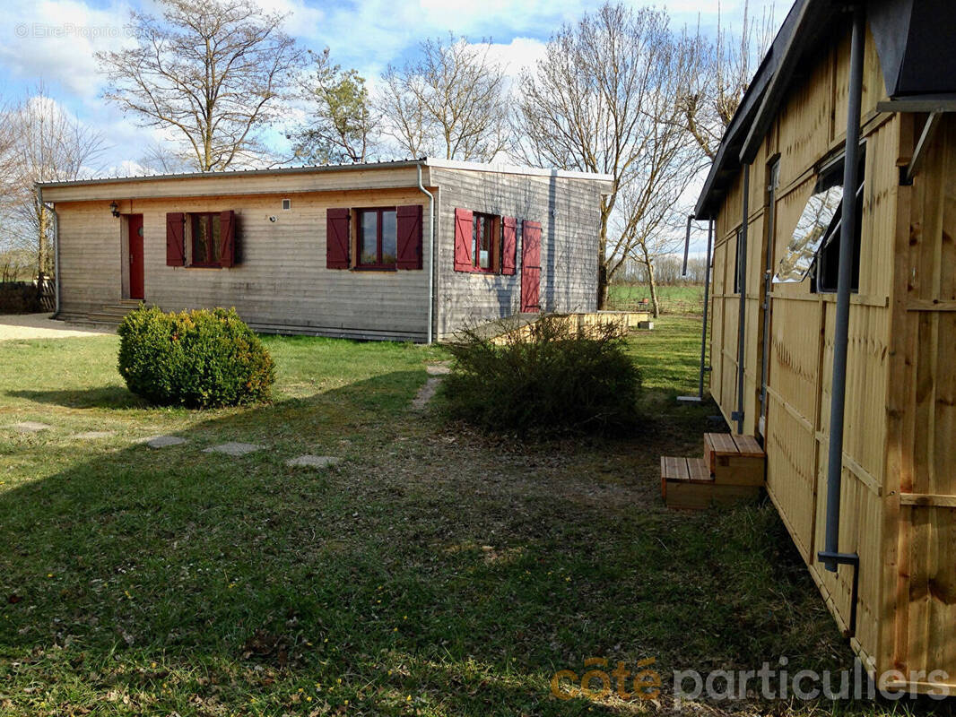 Maison à SAINT-SYMPHORIEN