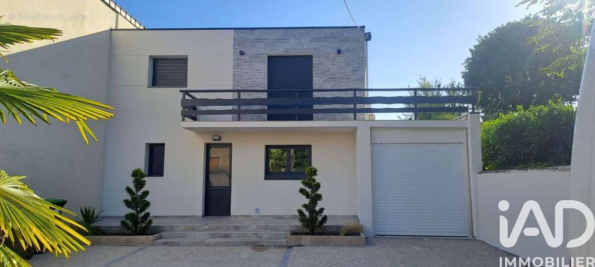 Photo 2 - Maison à SAINTE-GENEVIEVE-DES-BOIS