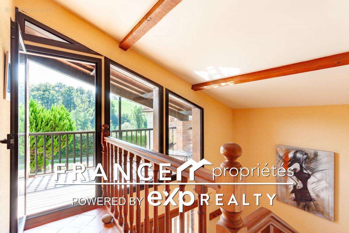 Maison à SALIES-DU-SALAT