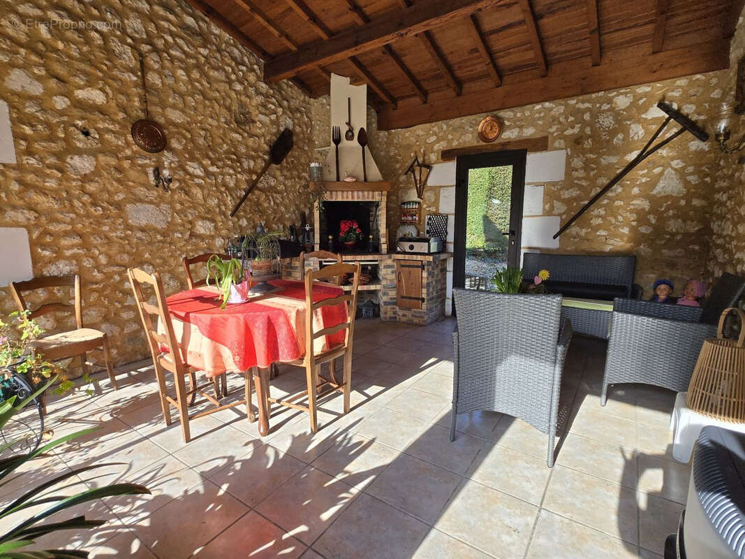 Maison à VILLAMBLARD