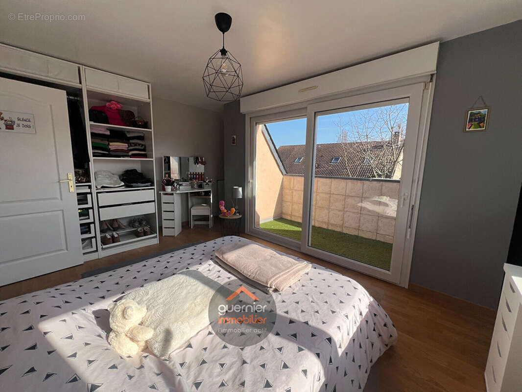 Maison à TOURVILLE-LA-RIVIERE