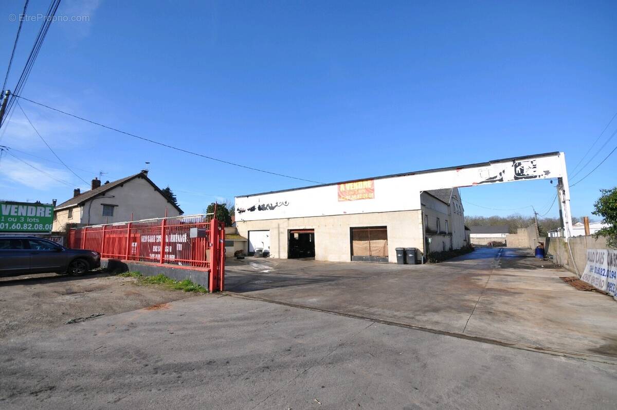 Commerce à BOISSY-SOUS-SAINT-YON