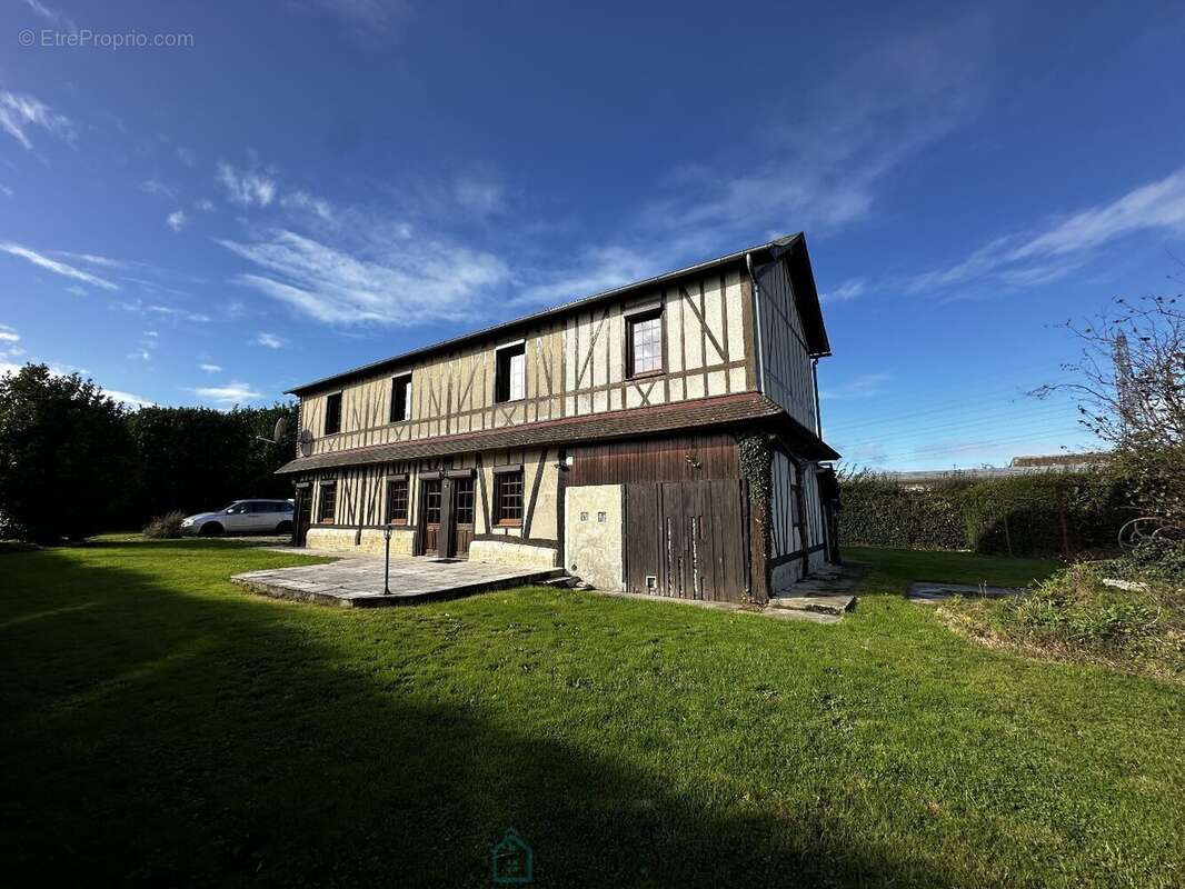 Maison à CONDE-SUR-RISLE