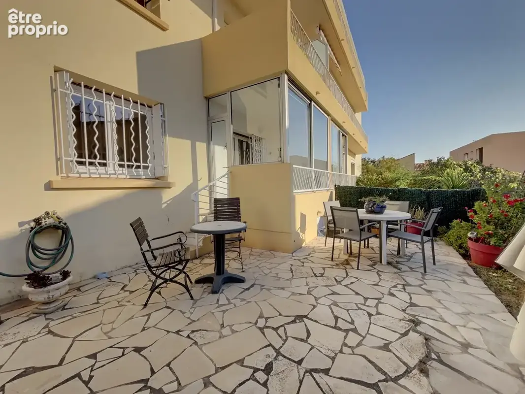 Photo Appartement à Six-Fours-Les-Plages au prix de 339 000€