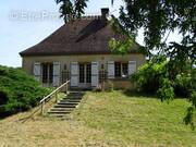Maison à THONAC
