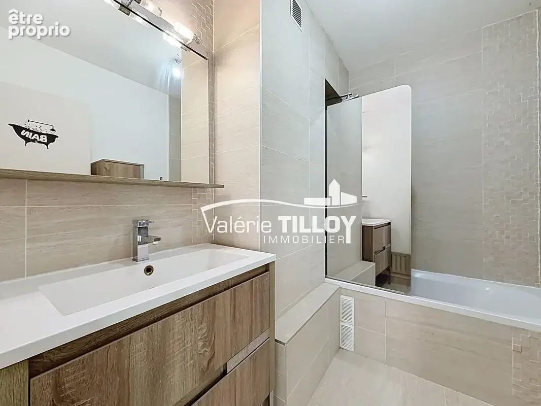 Bruz appartement de 77 m² en plein centre-ville avec 2 chambres terrasse de 18 m² sans vis-à-vis et garage - photo 10