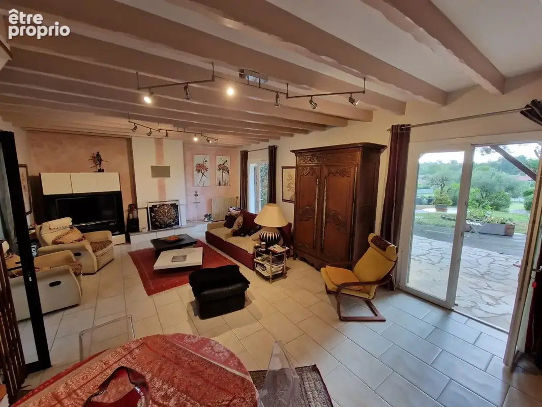 CENAC - LATRESNES - Belle maison avec grande parcelle - photo 2