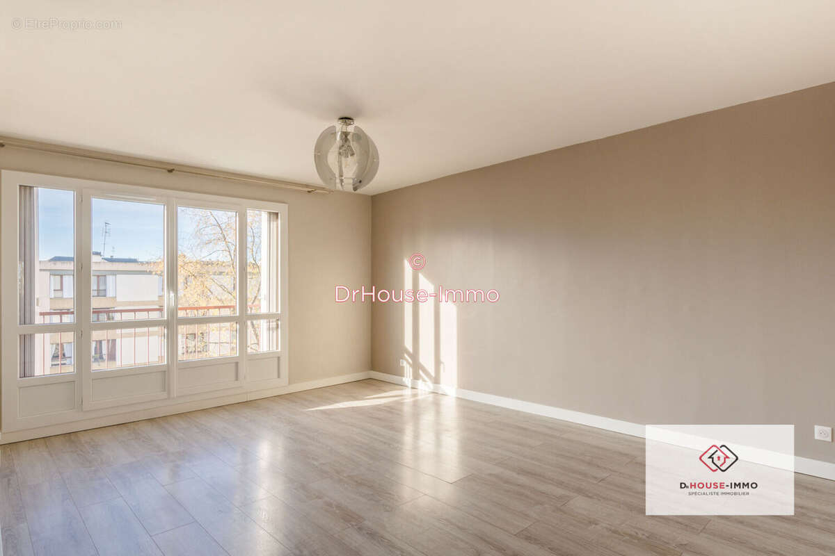 Appartement à NOGENT-SUR-MARNE