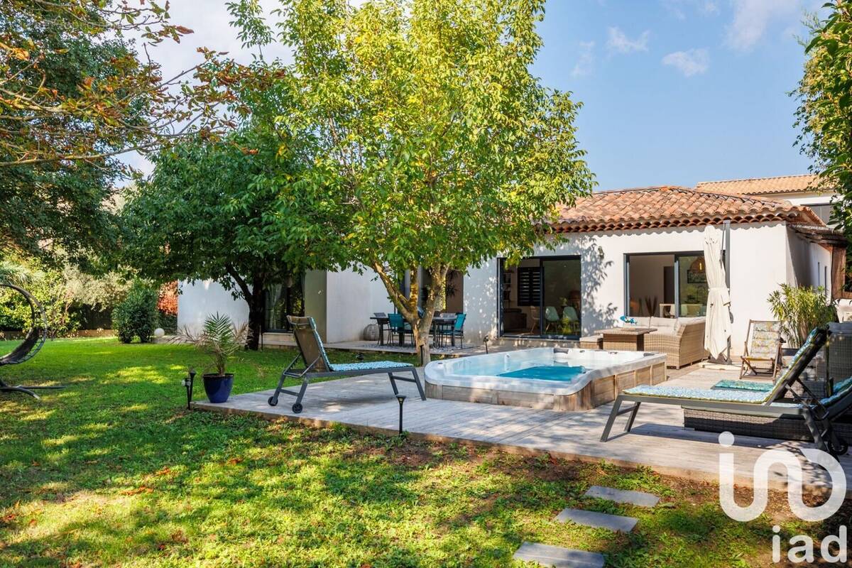 Photo 1 - Maison à SAINT-ZACHARIE