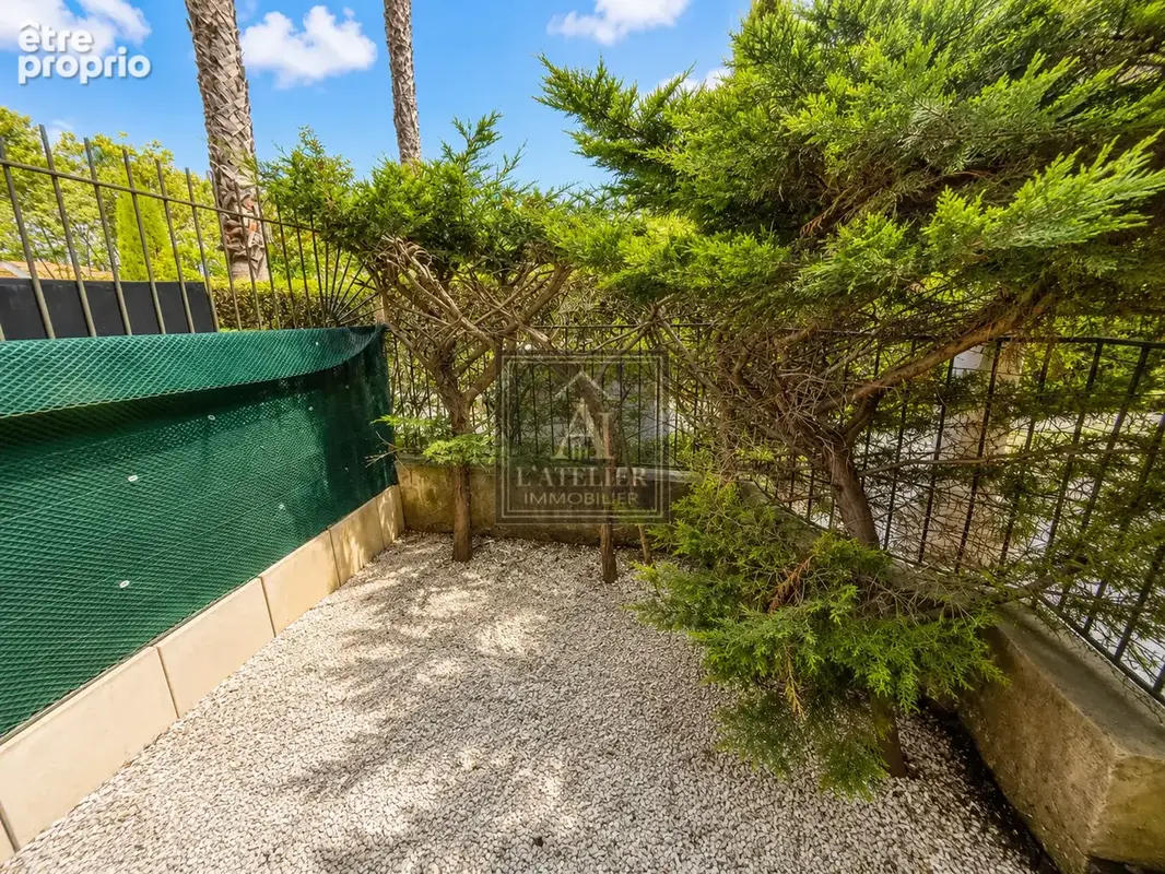 Appartement en rez-de-jardin avec extérieurs à proximité des commodités - photo 8