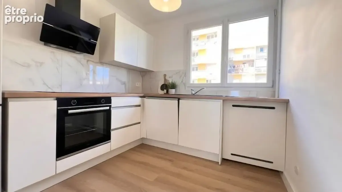 Dpt Finistère (29), A vendre QUIMPER Ouest, Appartement 3e étage de type 2 de 51 m² habitable avec  balcon - Cave - photo 4