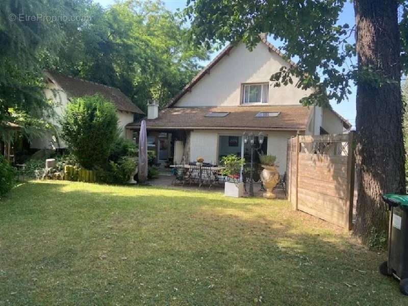 Maison à MORSANG-SUR-ORGE