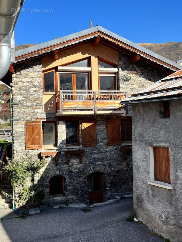 Ensemble Immobilier - Hameau de Saint Marcel - photo 5