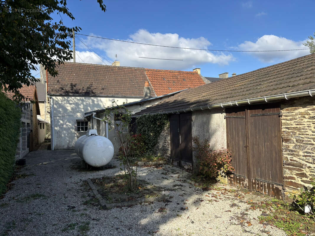 Maison à BALLEROY