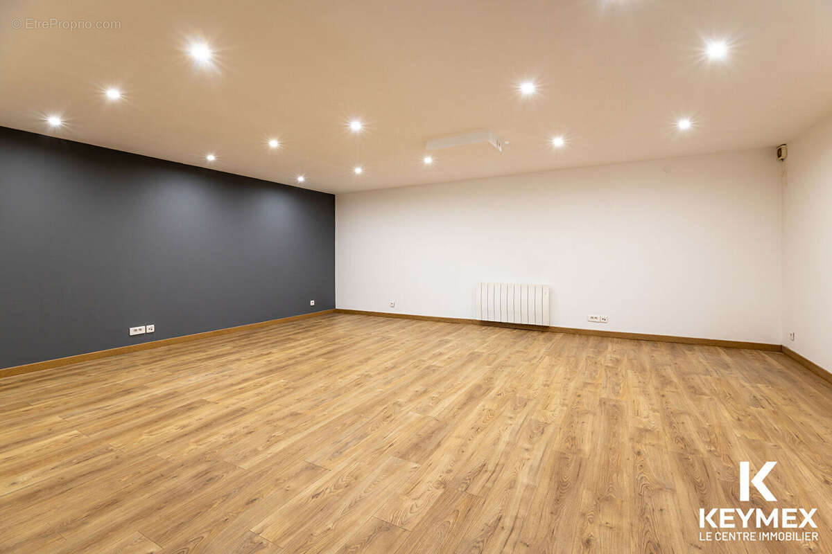 Appartement à NOAILLES