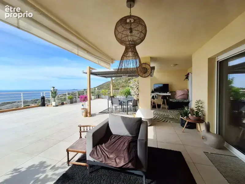 SANGUINAIRES T4 avec 110m2 de terrasse vue mer imprenable - photo 7