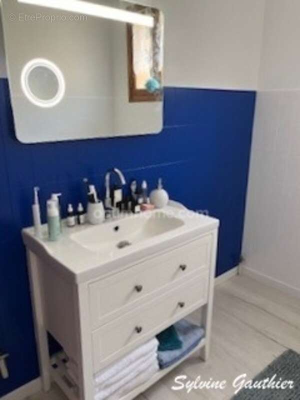 Maison à ASPRES-SUR-BUECH