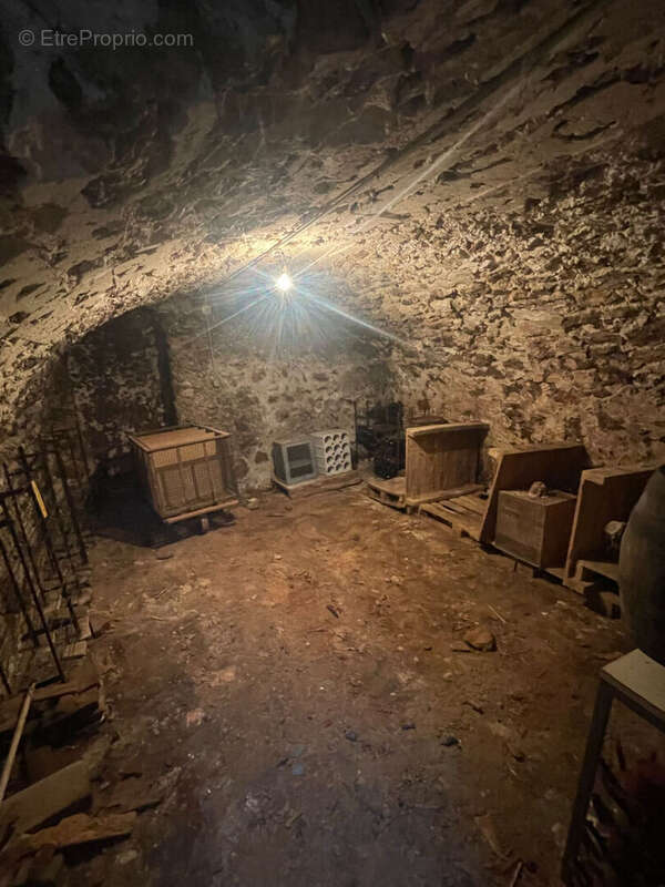 Maison à MONTMIRAIL