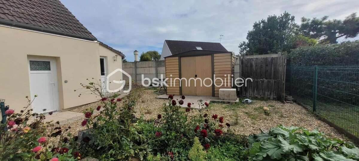 Maison à SAINT-GERMAIN-LAVAL