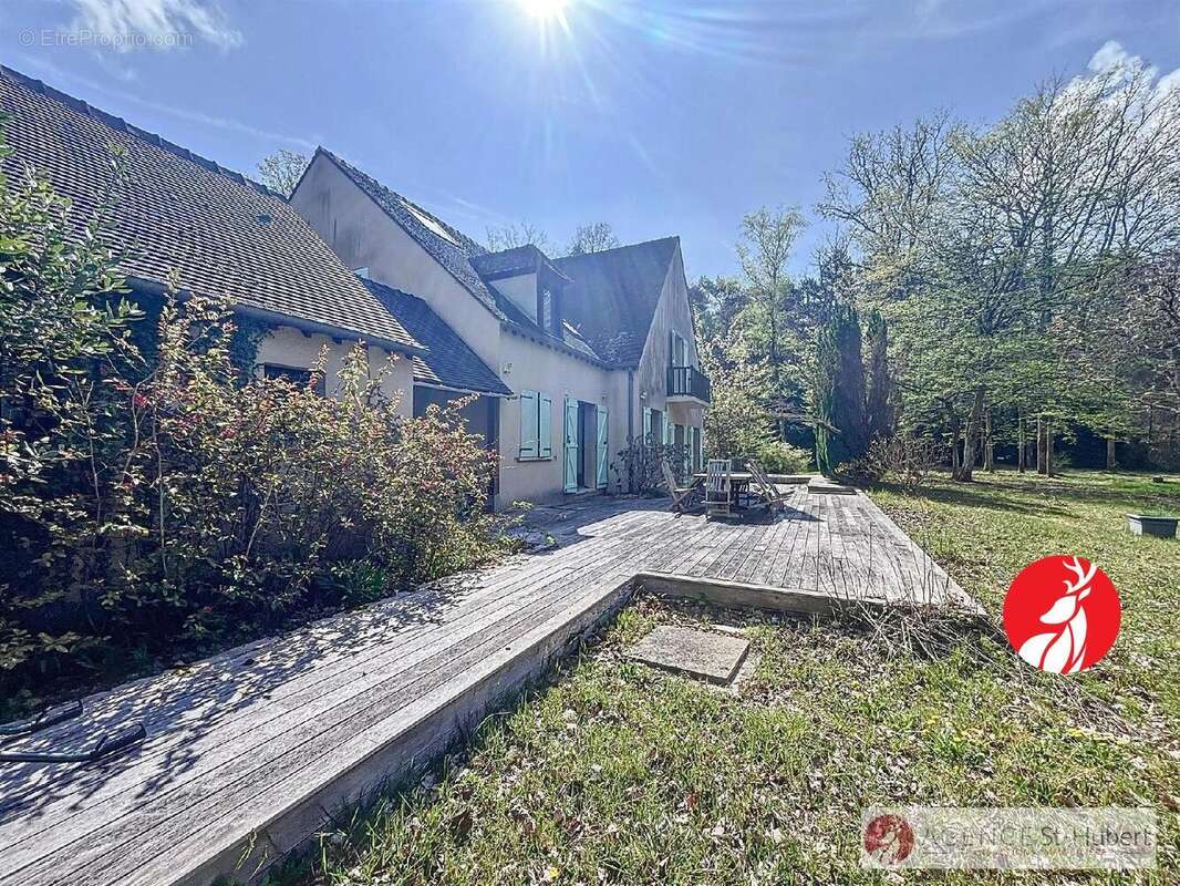 Maison à NOISY-SUR-ECOLE